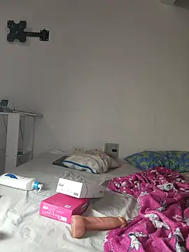 Sharon Black online show from 20, 10, 2025