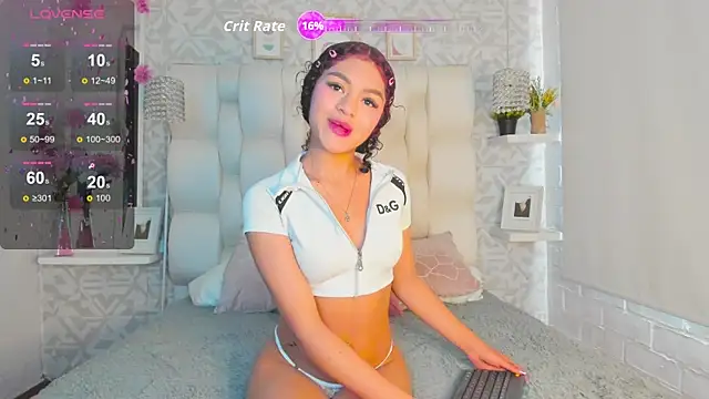 Snapshot of Ashlyleee chatting on 10, 11, 2025 Ashlyleee online show from 10, 11, 2025