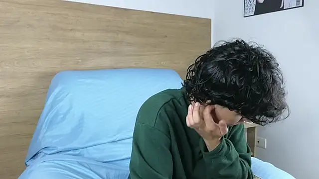 Stiven Benet  online show from 7, 11, 2025