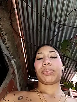 Snapshot of Rous-squir chatting on 17, 11, 2025 Rous-squir online show from 17, 11, 2025