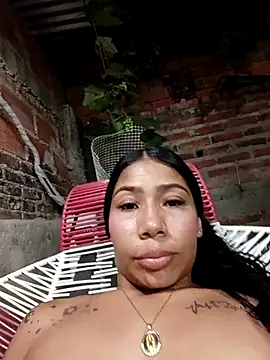 Snapshot of Rous-squir chatting on 10, 10, 2025 Rous-squir online show from 10, 10, 2025