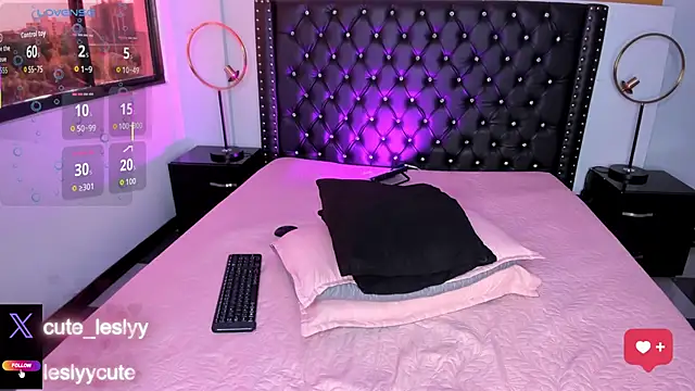 Snapshot of lesly_cutee chatting on 11, 9, 2025 lesly cutee online show from 11, 9, 2025
