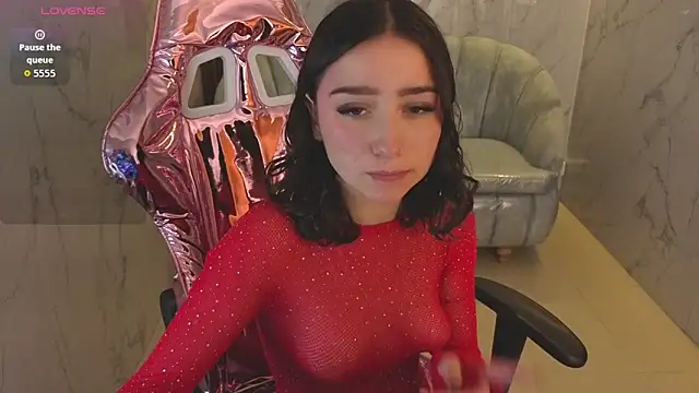 venuss09 s online show from 27, 2, 2026