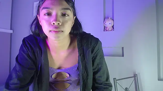 pocahontamoon online show from 18, 10, 2025