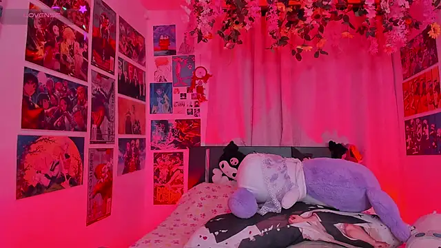 Snapshot of FluffyMelons chatting on 29, 11, 2025 FluffyMelons online show from 29, 11, 2025