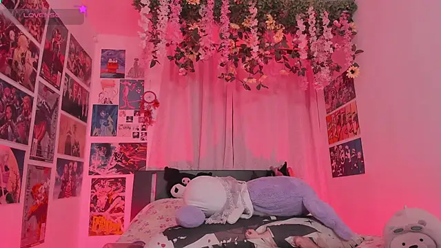 FluffyMelons online show from 17, 6, 2026