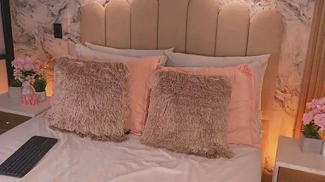 JessicaMason online show from 12, 4, 2026