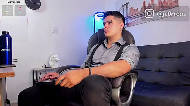  Juanes online show from 18, 11, 2025