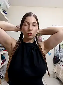 Arianna Moss online show from 10, 2, 2026