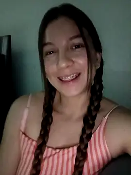 Arianna Moss online show from 4, 11, 2025