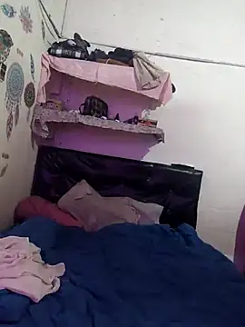 Dulceluz 420 online show from 3, 12, 2025