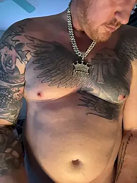 Snapshot of CloudyKingG chatting on 19, 6, 2026 CloudyKingG online show from 19, 6, 2026