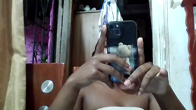 Snapshot of chocolatito-ho chatting on 30, 9, 2025 chocolatito-ho online show from 30, 9, 2025