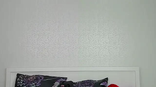 Snapshot of yourkriss_new1 chatting on 8, 7, 2026 yourkriss new1 online show from 8, 7, 2026