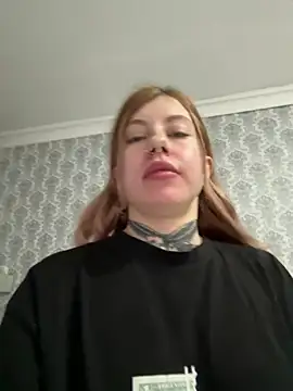 Nancyhot777 online show from 5, 2, 2026