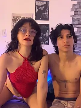 Snapshot of DavidAndClare chatting on 29, 10, 2025 DavidAndClare online show from 29, 10, 2025