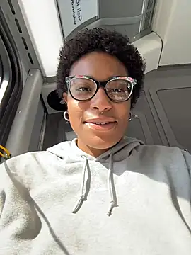 Tu GataLinda online show from 25, 10, 2025