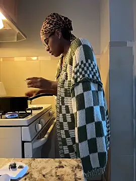 Tu GataLinda online show from 15, 11, 2025