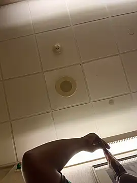 Tu GataLinda online show from 1, 11, 2025