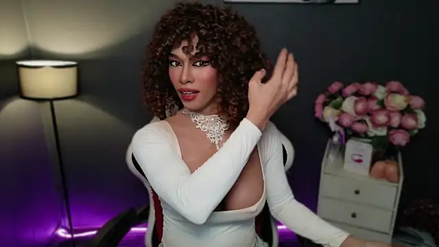 Snapshot of SexGoddess_Seraphina chatting on 16, 11, 2025 SexGoddess Seraphina online show from 16, 11, 2025