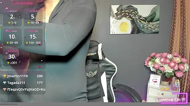 Snapshot of SexGoddess_Seraphina chatting on 19, 10, 2025 SexGoddess Seraphina online show from 19, 10, 2025