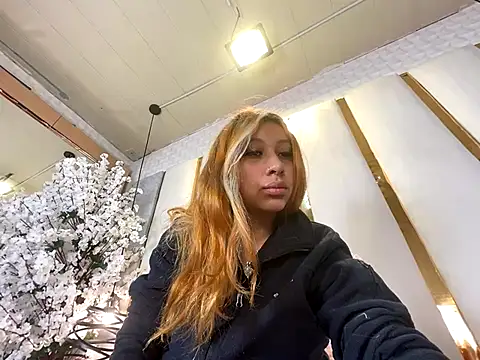 CamilleMilano online show from 15, 9, 2025