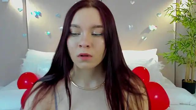 NoraHaynes online show from 7, 2, 2026