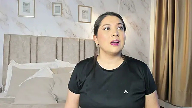 Paula And online show from 2, 4, 2026