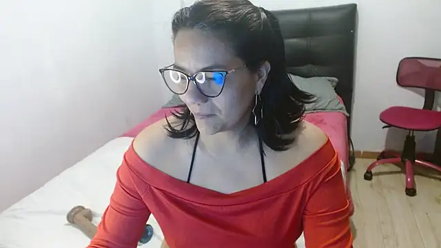 Snapshot of Megan_Milf__ chatting on 23, 3, 2026 Megan Milf online show from 23, 3, 2026