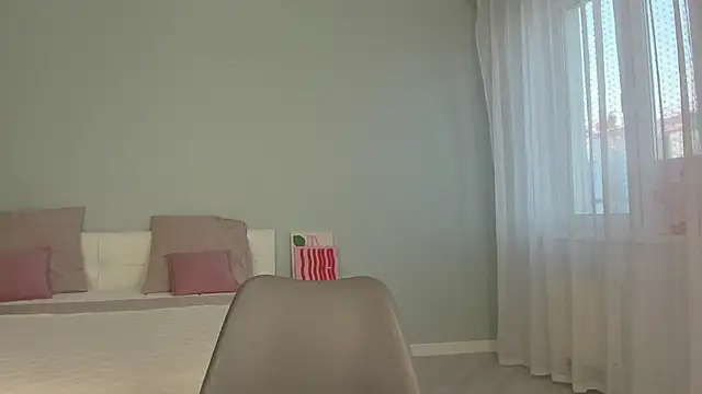 flooora 0 online show from 18, 10, 2025