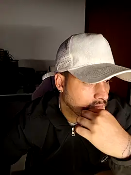 Mineirinhoot online show from 20, 12, 2025