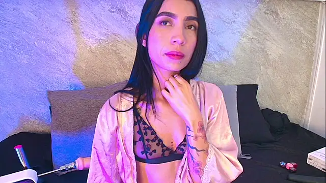 Dixie grey1 online show from 28, 10, 2025