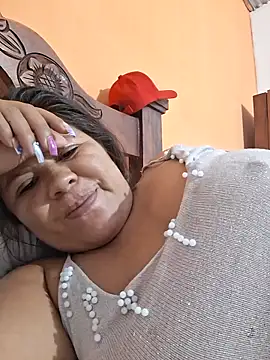 hotmom33 online show from 20, 10, 2025