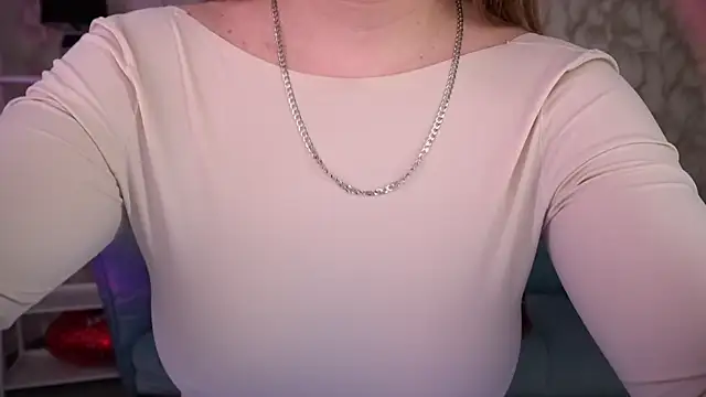 CrystallPaws online show from 21, 4, 2026