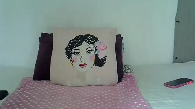 HotSexxy12 online show from 11, 11, 2025