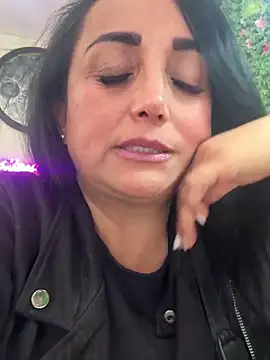 hotadhara01 online show from 4, 2, 2026