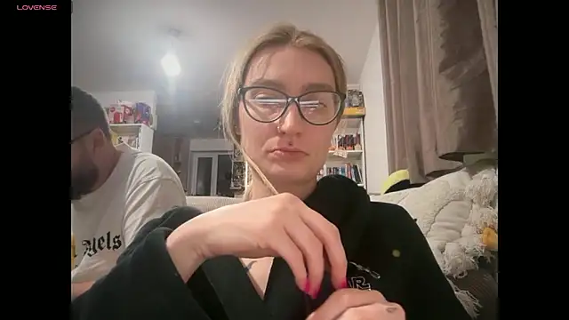 harleyblair online show from 21, 4, 2026