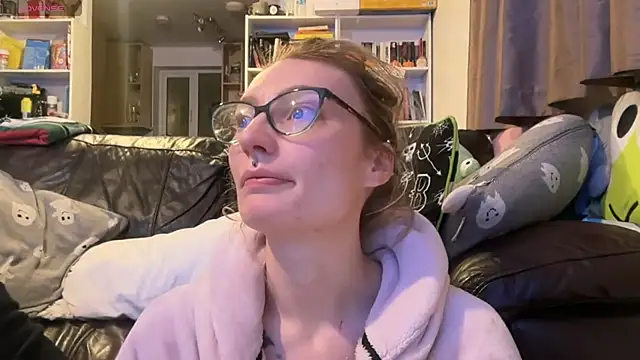 harleyblair online show from 12, 1, 2026