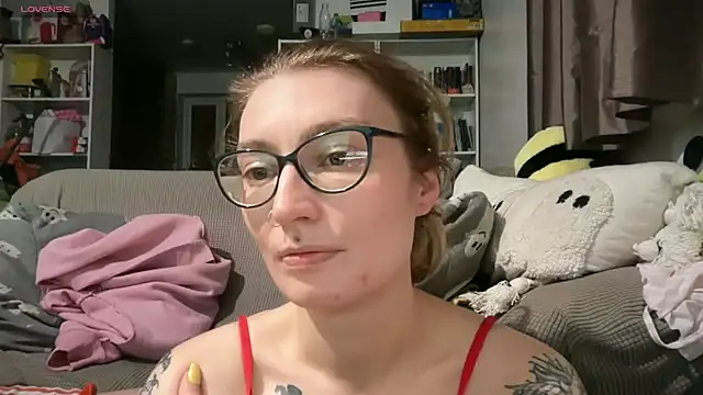 harleyblair online show from 24, 3, 2026