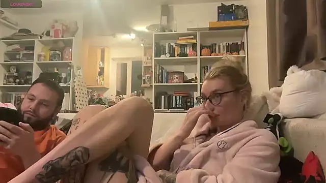 Snapshot of harleyblair chatting on 15, 9, 2025 harleyblair online show from 15, 9, 2025