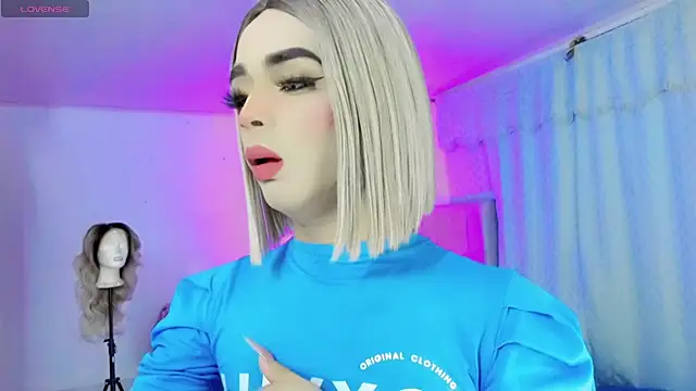 HANNAH BACKERS online show from 30, 11, 2025