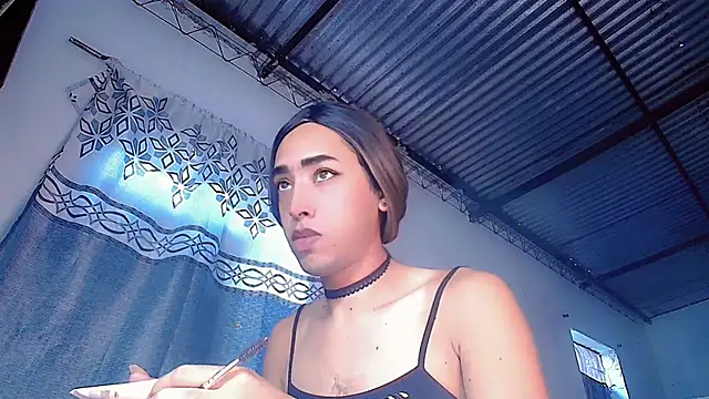 Snapshot of Anthonella_valentina chatting on 9, 7, 2026 Anthonella valentina online show from 9, 7, 2026