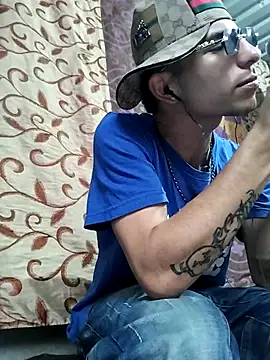 Tussi-amor online show from 5, 10, 2025