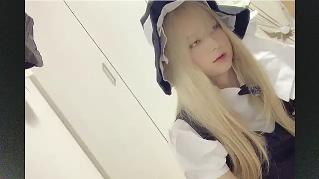 Mia032 online show from 31, 10, 2025