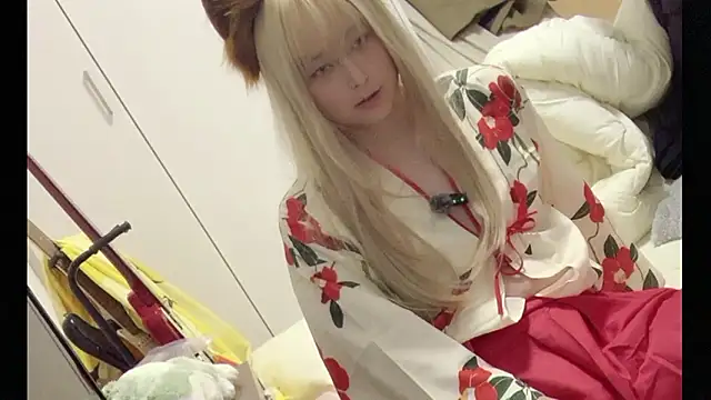 Mia032 online show from 14, 1, 2026