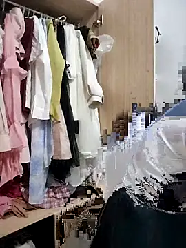 Snapshot of asian_2k chatting on 8, 11, 2025 asian 2k online show from 8, 11, 2025