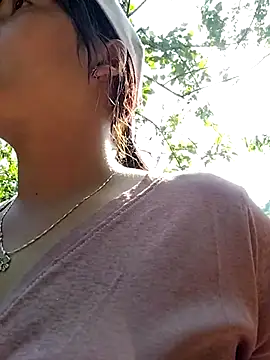 Snapshot of asian_2k chatting on 24, 11, 2025 asian 2k online show from 24, 11, 2025