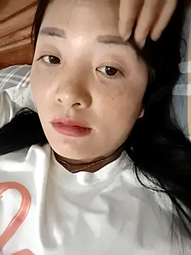 Snapshot of asian_2k chatting on 11, 11, 2025 asian 2k online show from 11, 11, 2025