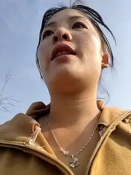 Snapshot of asian_2k chatting on 7, 11, 2025 asian 2k online show from 7, 11, 2025