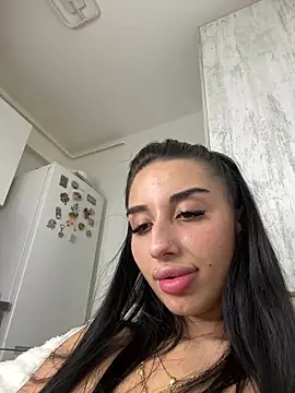 Snapshot of BlueEyes_BB chatting on 19, 5, 2026 BlueEyes BB online show from 19, 5, 2026